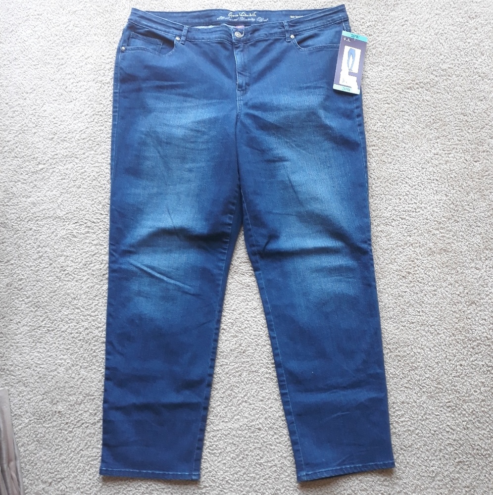 New plus jeans